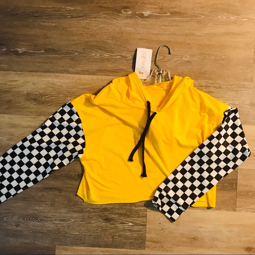 🏁 Trendy Crop Top Hoodie 🛵